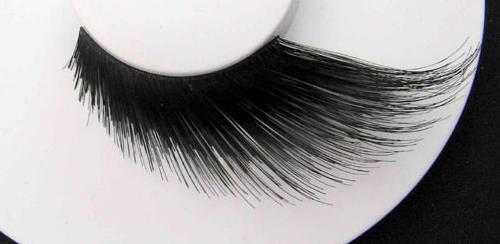 Eyelashes - Black Long Dramatic